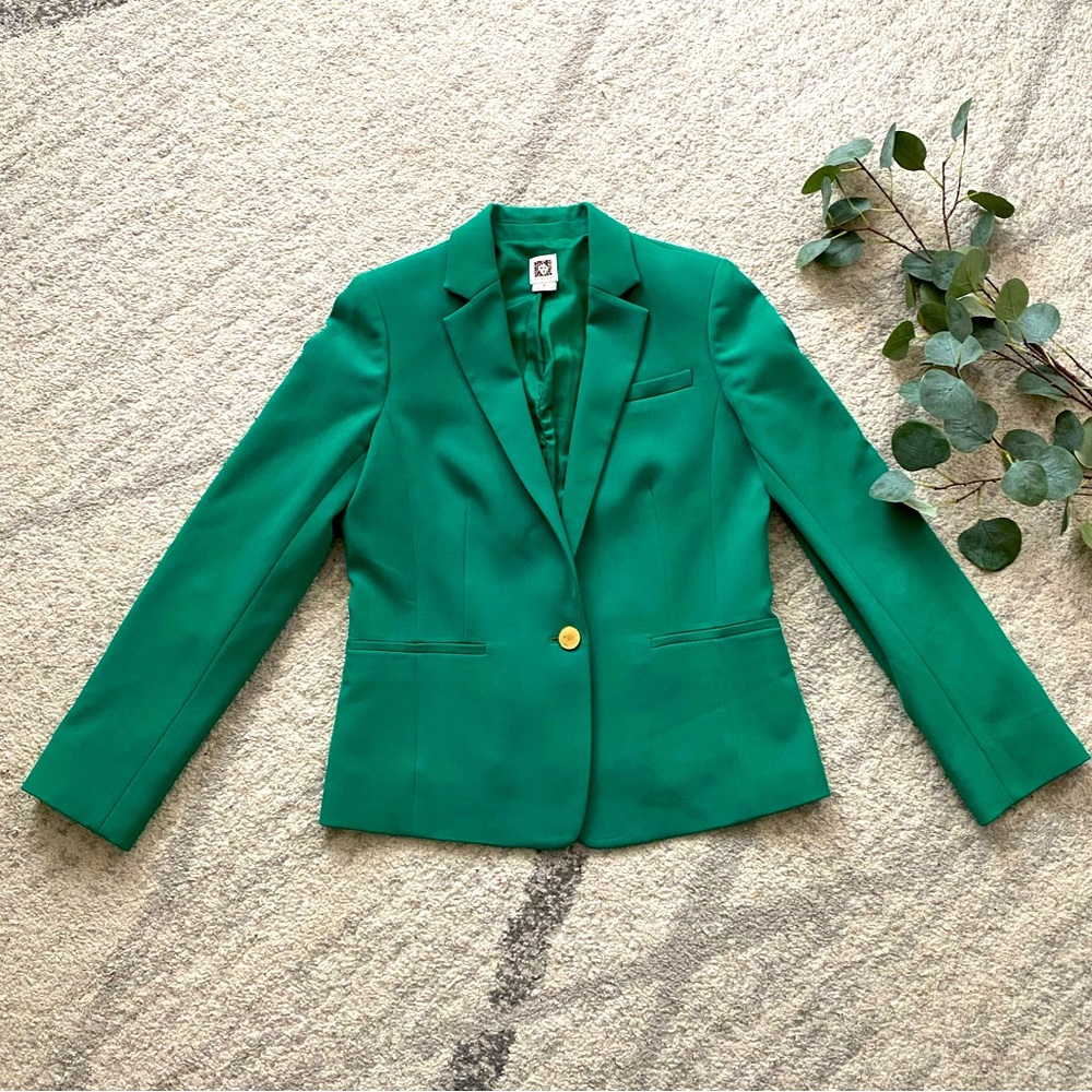 •ANNE KLEIN• Size 8 • Bright Green Blazer